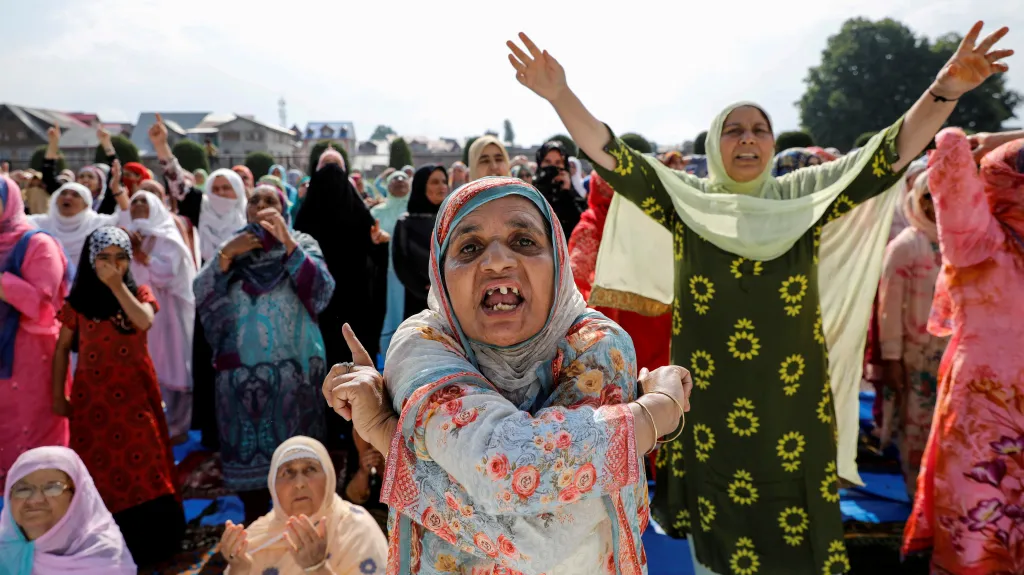 Protesty žen v Kašmíru kvůli postupu indické vlády