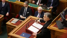 Maďarský parlament Viktor Orbán při projevu v parlamentu