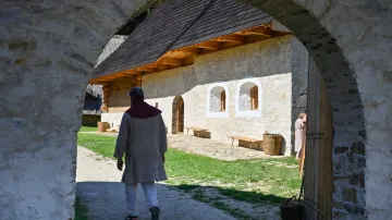Slavnostní otevření Archeoskanzenu Trocnov, který je replikou vesnice vrcholného středověku