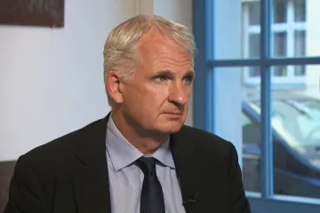 Dřív bylo vše v pořádku a to zlé přišlo zvenčí, rozplétá Snyder mýty autoritářů