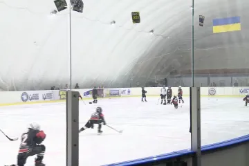 Ukrajinský hokej bojuje o přežití, většina hráčů musela narukovat