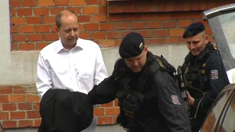 Bývalý poslanec ODS Marek Šnajdr v rukou policie