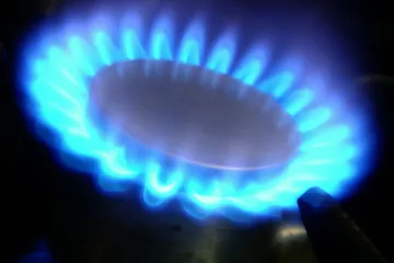 Plyn v Česku zlevňuje, dodavatelé se předhánějí ve výhodných tarifech