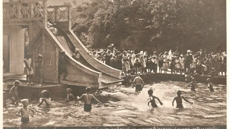 Koupaliště Mšeno na dobových fotografiích