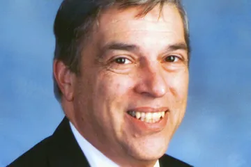 Zemřel dvojitý agent, který předal Moskvě tisíce amerických dokumentů