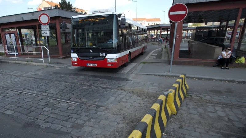 Pražský městský autobus