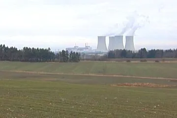 Temelín pojme i obří reaktory