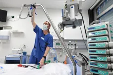 Čeští vědci vyvinuli nový typ oxygenerátoru, mohl by pomoct pacientům s koronavirem