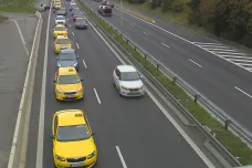 Uber může v Brně dál jezdit, soud zrušil zákaz