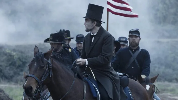 Daniel Day-Lewis jako Lincoln