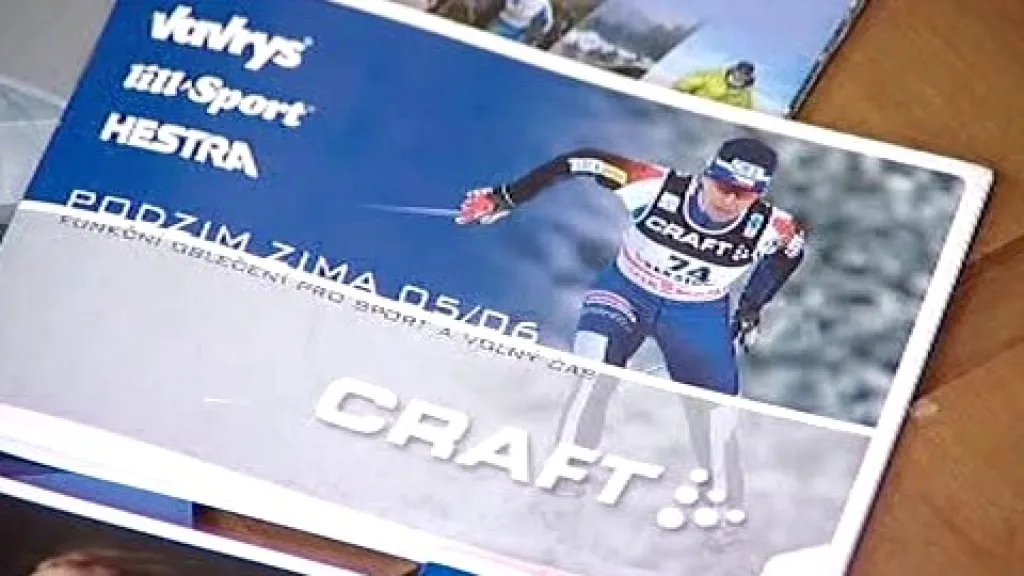 Fotografie Kateřiny Neumannové v katalogu sportovního oblečení