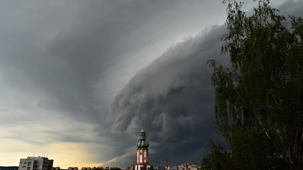 Mrak nad Frýdkem-Místkem