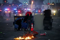Trumpova vláda nasadí v Los Angeles dva tisíce příslušníků Národní gardy