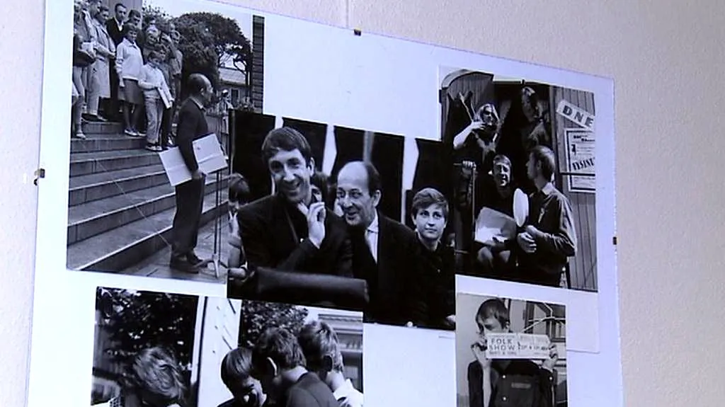 Docela malé divadlo