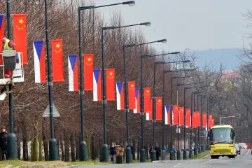 Hrad si vyzkoušel salvy nanečisto. Vítání čínského prezidenta někteří politici kritizují