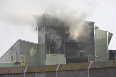 Za výbuchem v kolínské elektrárně mohl být vadný kotel. Vyšetřování podle policistů může trvat měsíce