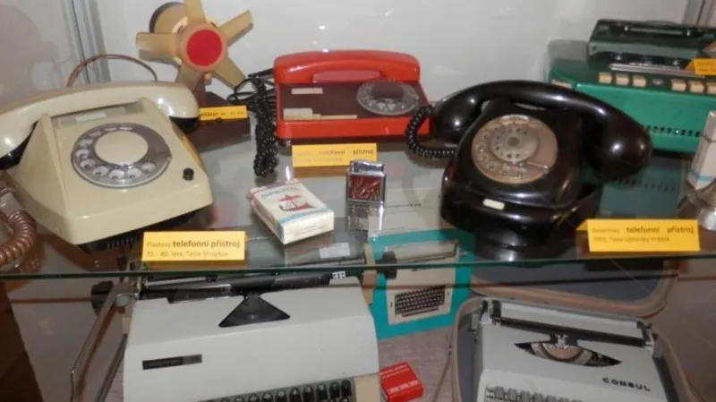 Retro výstava v lounském muzeu