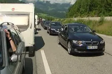 Autem do zahraničí, jak na to radí ÚAMK