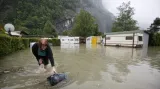 Velká voda u švýcarského Seewenu