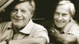 Jiří Hanzelka (vlevo) a Miroslav Zikmund v roce 1996