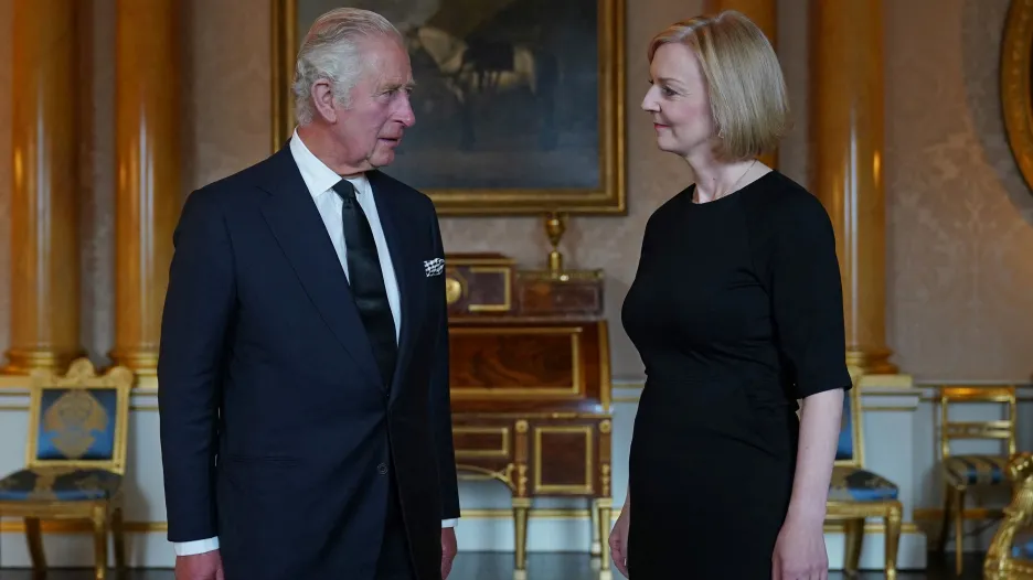 Karel III. udělil první audienci premiérce Liz Trussové