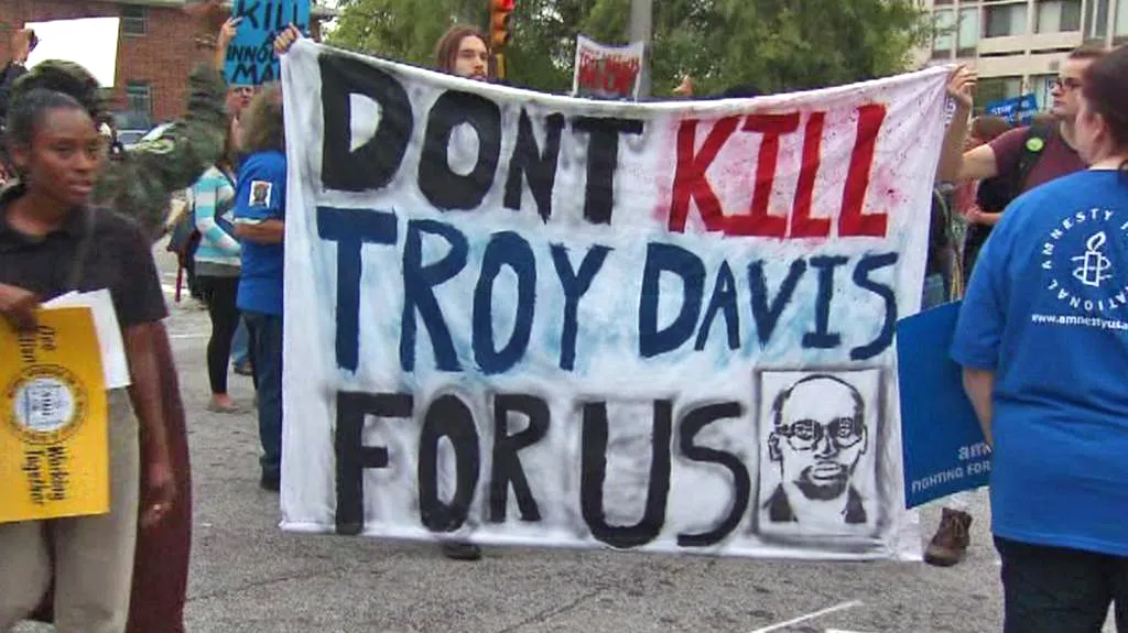 Demonstrace na podporu Troye Davise