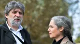 Břetislav Rychlík a Táňa Fischerová na pohřbu Petra Skoumala