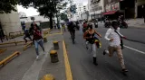 Pouliční válka v Caracasu