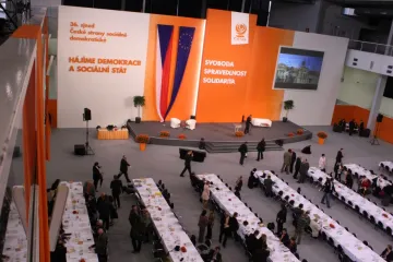 Sjezd ČSSD: Sobotka vládu zahrnul zdrcující kritikou