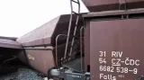 Vykolejení nákladního vlaku u Topolan