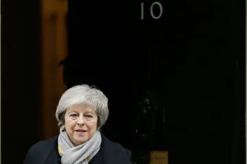 The Sunday Times: Mayová má namále. Rezignujte, nebo podáme demisi, vzkazuje 11 ministrů