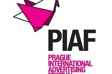 Začíná reklamní hemžení PIAF