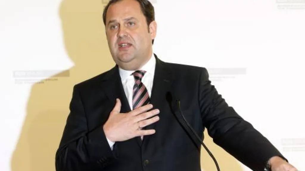 Josef Pröll odchází kvůli zdraví z politiky
