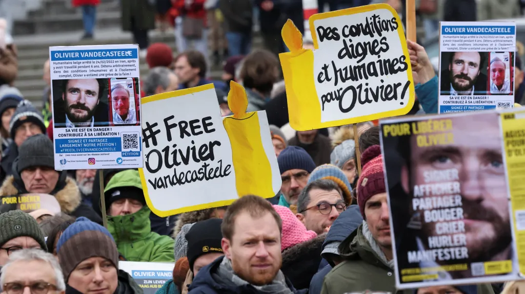 Belgičané demonstrují za propuštění Oliviera Vandecaseele, 22. 1. 2023
