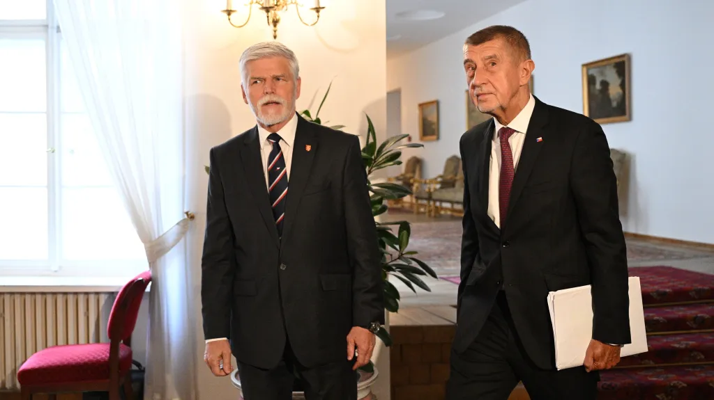 Prezident Petr Pavel a premiér Andrej Babiš (ANO)