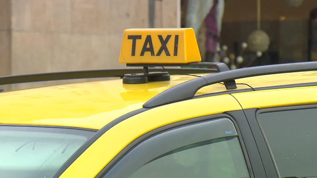 Taxi