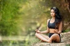 Meditace a mindfulness mají stinnou stránku, varuje psycholog