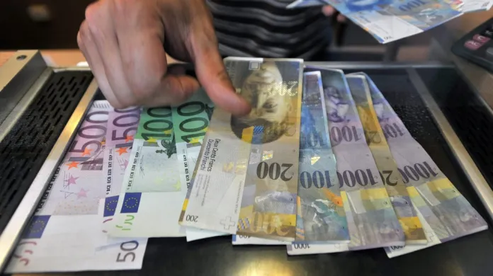 Eura a švýcarské franky