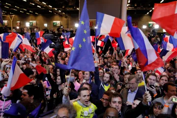 Ve Francii je spočítáno. V prvním kole vyhrál Macron, druhá skončila Le Penová