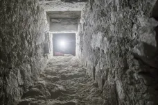 Archeologové objevili v milevském klášteře tajnou chodbu. Může vést k trezoru