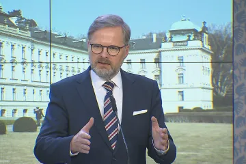 Covidová karanténa se zkrátí na pět dní, rozhodla vláda. Budou do ní ale nově muset i očkovaní