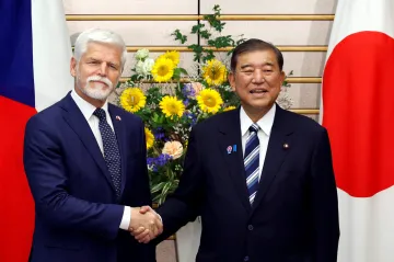 Pavel se v Japonsku setkal s císařem i premiérem