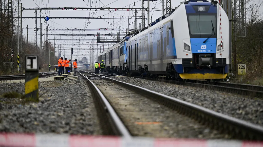 Místo nehody dvou vlaků na Českobudějovicku