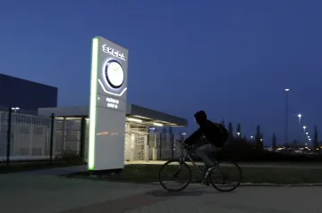 Kvůli nedostatku čipů zůstanou zaměstnanci Škody Auto doma i po celozávodní dovolené