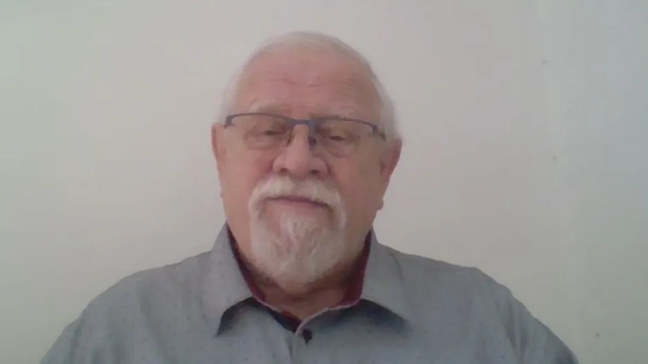 Studio ČT24: Politolog Daniel Kroupa o mimořádné schůzi sněmovny