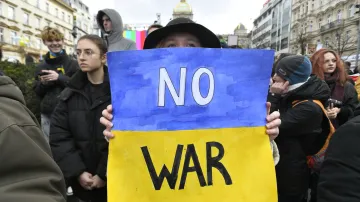 Demonstrace na podporu Ukrajiny uspořádaná na Václavském náměstí organizací Milion chvilek pro demokracii