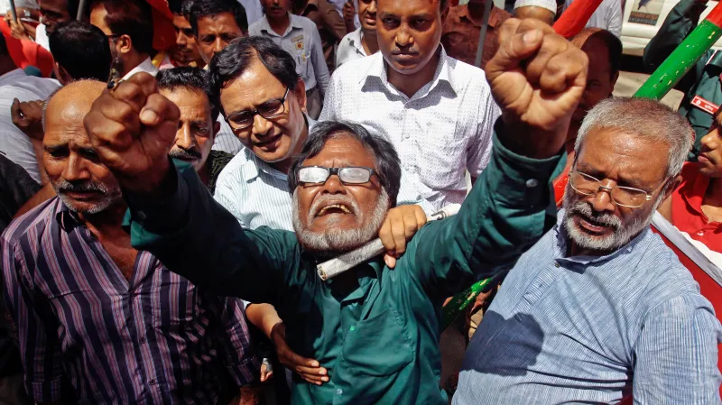 Protestující Bangladéšané