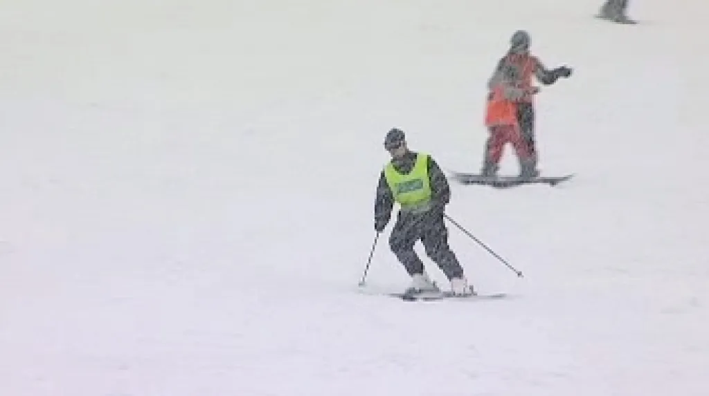 Policista na svahu