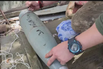 Ukrajinský postup je zatím pomalý, byť setrvalý. Potíží jsou ruské obranné pozice i nedostatek munice