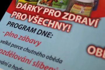 „Šmejdi“ se bojí publicity, před kamerami ČT utekli
